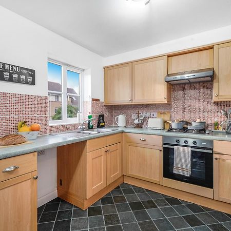 Station & Shops 3Min Walk I Heathrow 15 Mins I X2 Ensuites I Parking X2 Langley Marish Екстер'єр фото